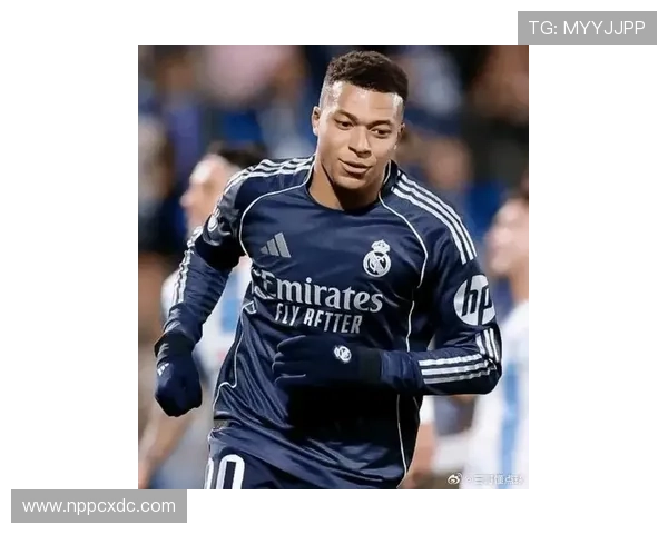 姆巴佩传奇生涯开启 本赛季表现稳健持续提升