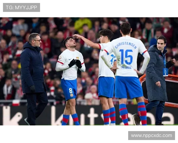 佩德里：半空间组织与串联核心