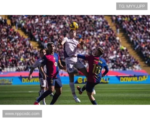 阿利松：2019对巴萨4-0逆转战中的稳定零封守护