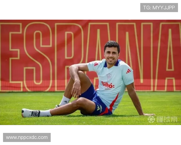 罗德里历史地位前瞻:防守型中场的巅峰标杆 罗德里历史地位前瞻:防守型中场的巅峰标杆