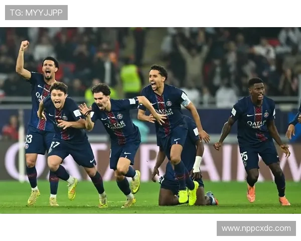 马尔基尼奥斯：年轻中卫迅速坐稳巴黎主力位置