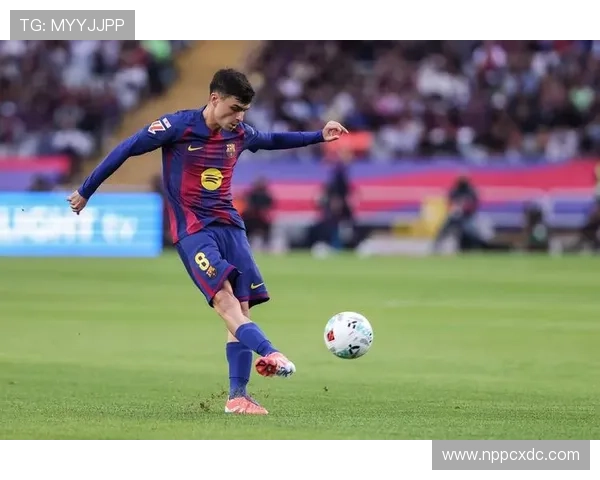 巴萨建队思路出现问题，当前赛季表现波动对球队稳定性产生考验