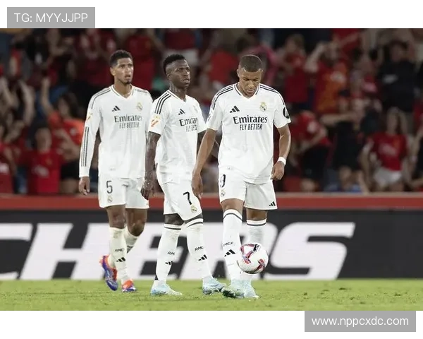 乌加特对皇马中场的对抗能力解析 乌加特对皇马中场的对抗能力解析