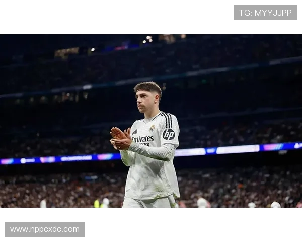 巴尔韦德 vs 略伦特:谁是更全能的中场万金油? 巴尔韦德 vs 略伦特:谁是更全能的中场万金油?