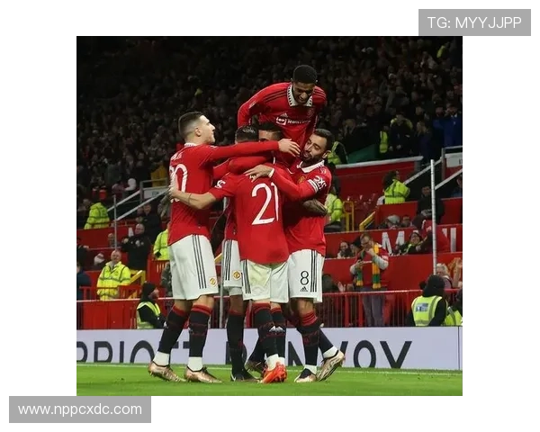 曼联排名回升背后,结构性问题是否仍制约球队长期表现? 曼联排名回升背后,结构性问题是否仍制约球队长期表现?