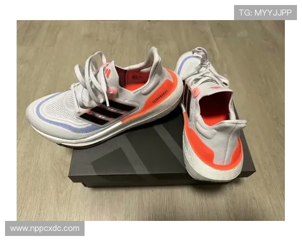 崔家溪居然能一天三顿都换跑鞋？我看他家鞋柜得有多夸张！