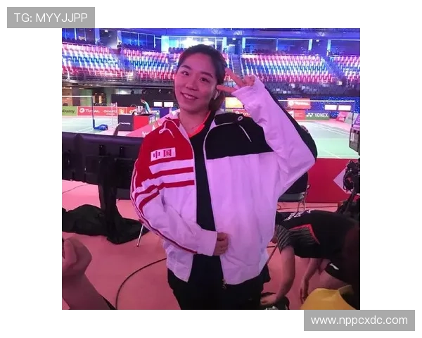 贾一凡赛场上像导演，私下却比明星还爱买买买，天价包包背到炫耀都不眨眼